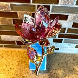 Bath & Body Works Wallflower Nightlight Pink Flower NWT